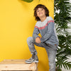 Camiseta gris manga larga para niño